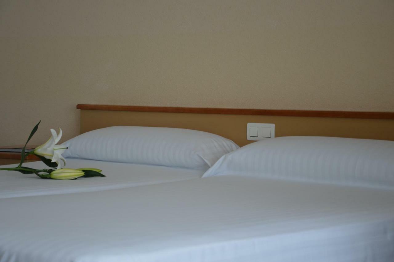Hotel La Mota By Punta25 Hotels Group Medina del Campo Kültér fotó